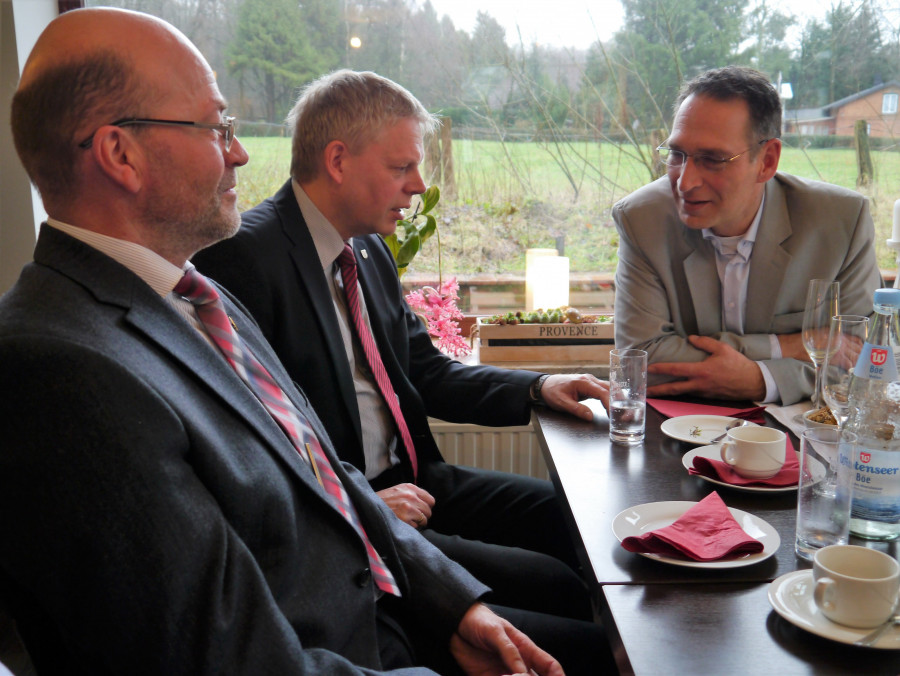 Unser Bürgermeister im Gespräch mit Oliver Schmidt-Gutzat